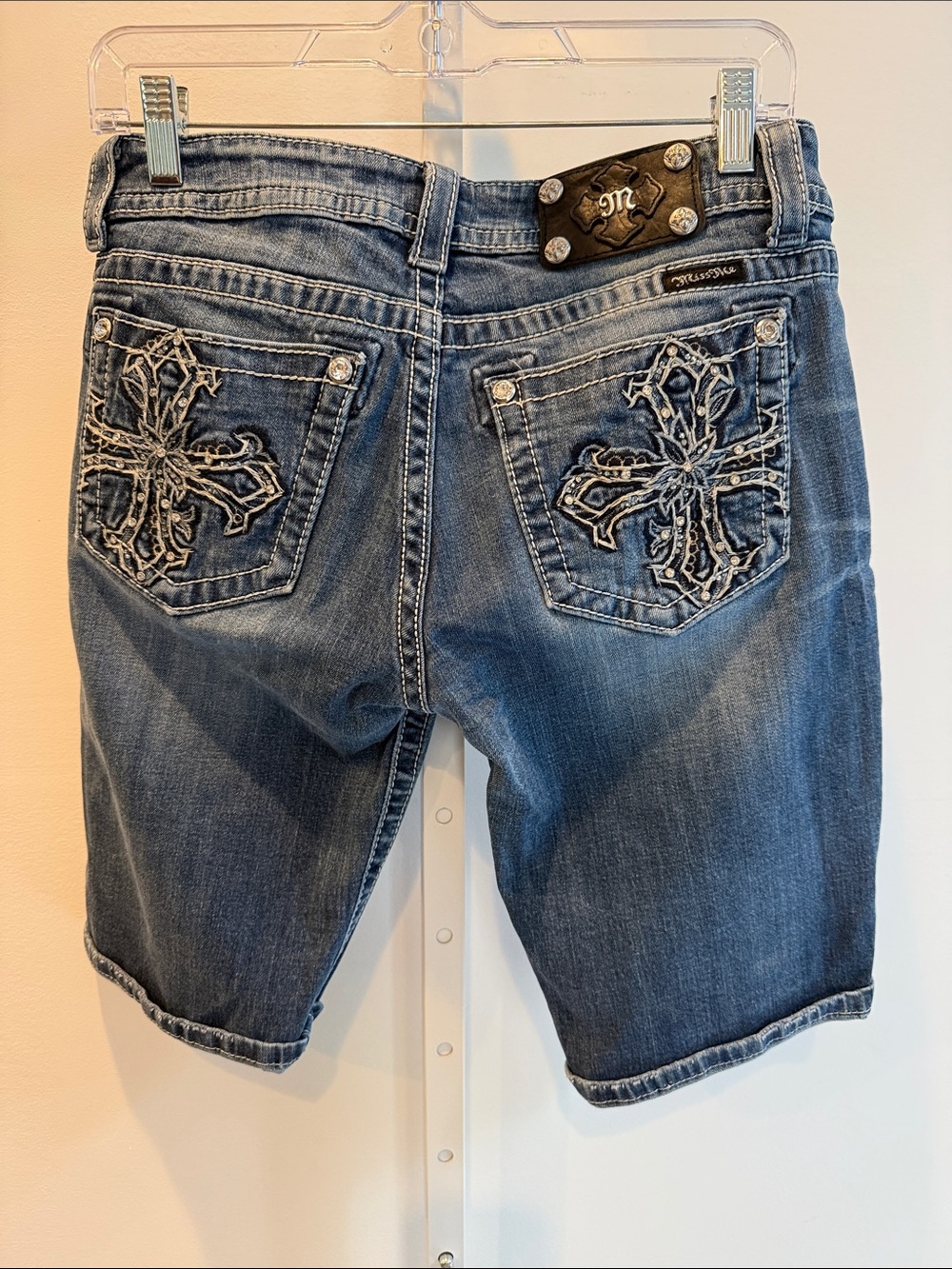 Miss Me Medium Blue Embroidered Cross Denim Bermuda Shorts Women Size 30